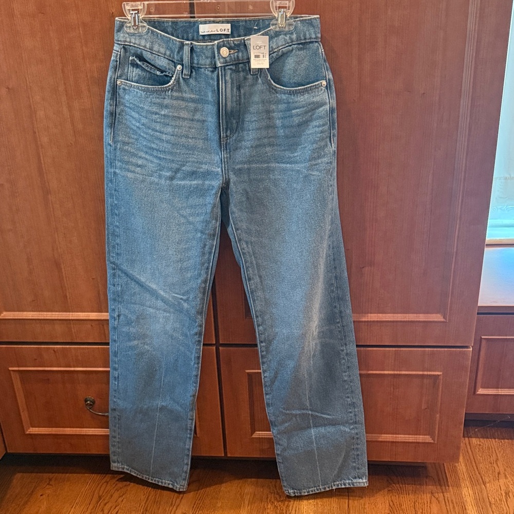 NWT LOFT Ladies’ Boyfriend Jeans Sz 25/ 0